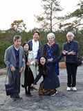 Mari Fukumoto med föräldrar